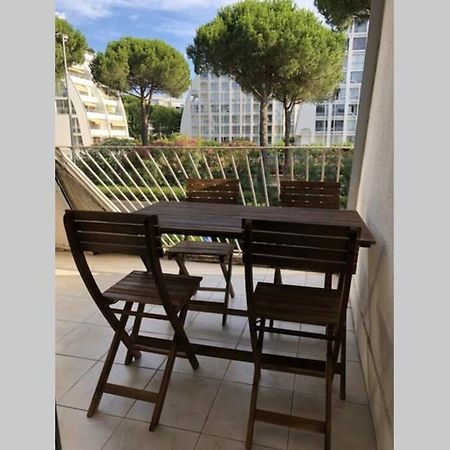 Superbe Appartement Climatise A 3 Min De La Mer Ла-Гранд-Мот Экстерьер фото